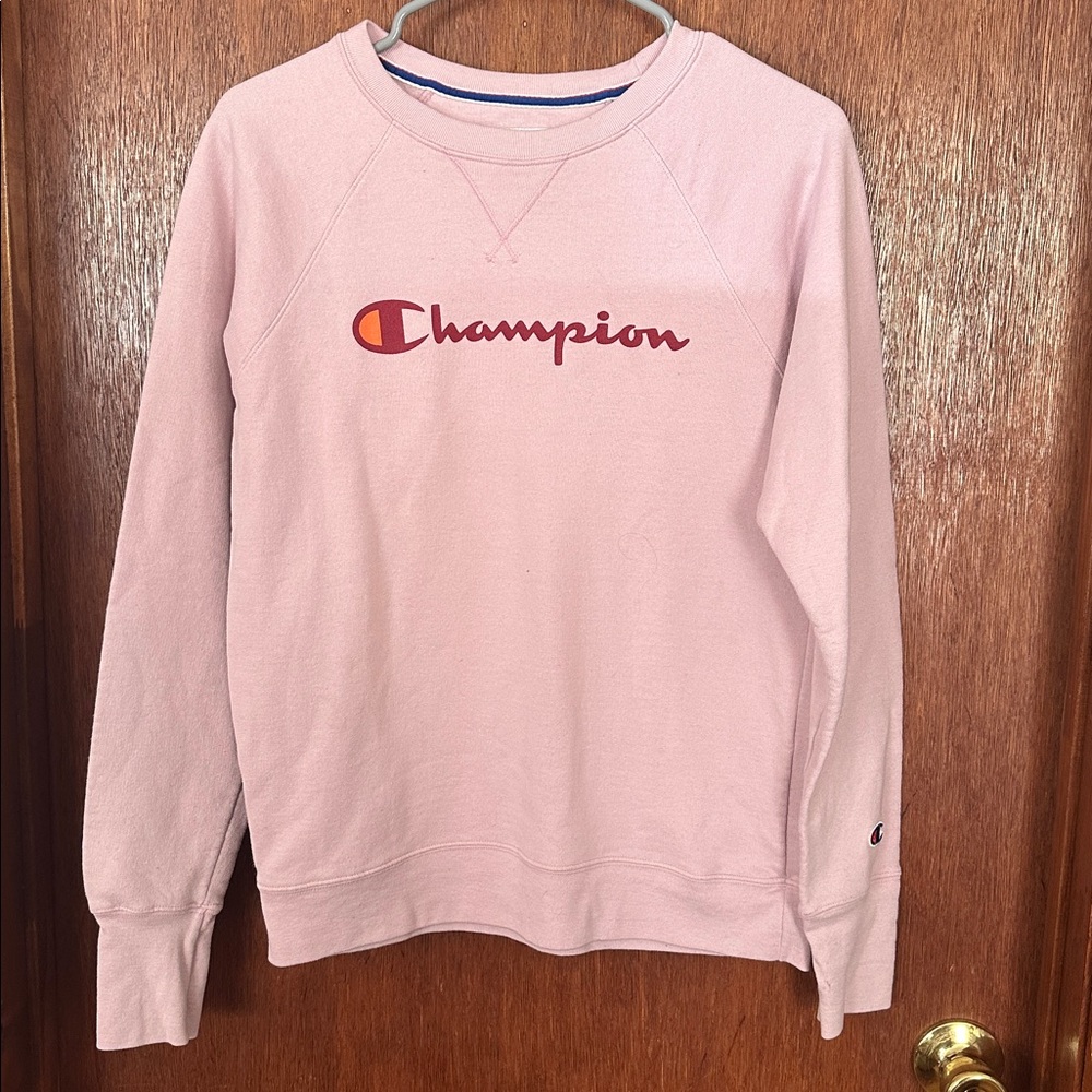 Champion Light Pink Crewneck Sweatshirt